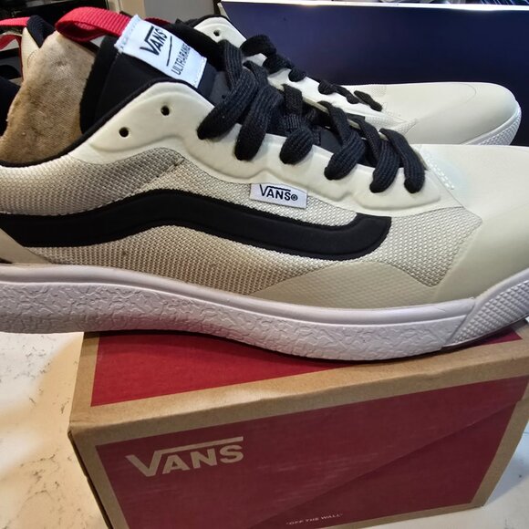 Vans MTE UltraRange EXO Shoe - Bone White/Black Men’s 10 VN0A4U1KBWI NEW - Picture 5 of 9